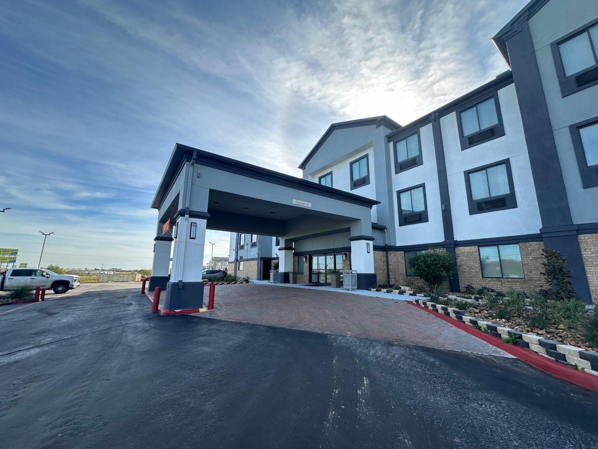 Best Western Plus Schulenburg Exterior foto