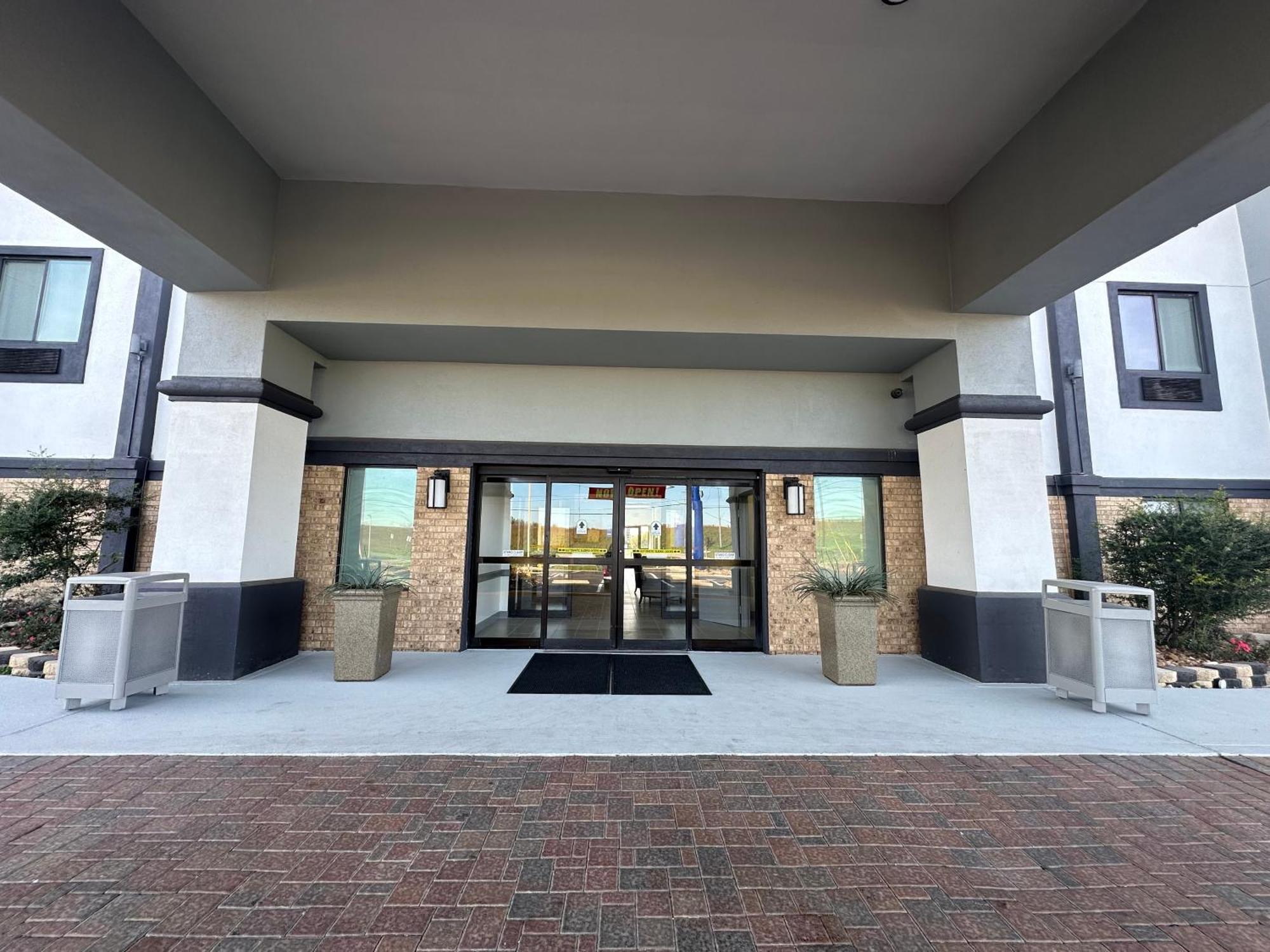 Best Western Plus Schulenburg Exterior foto